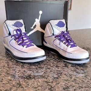 Jordan retro 2 dark concord sneakers - White and PurpleEUC 11